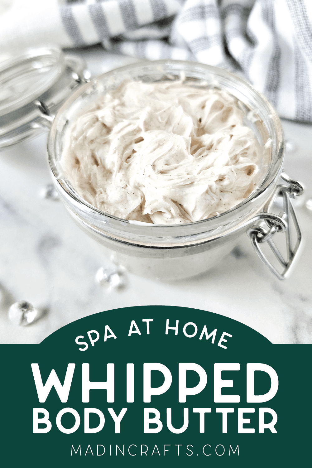 GINGERBREAD-SCENTED WHIPPED BODY BUTTER